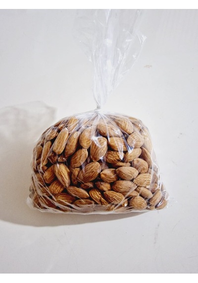 Badem İçi Çiğ 500 G