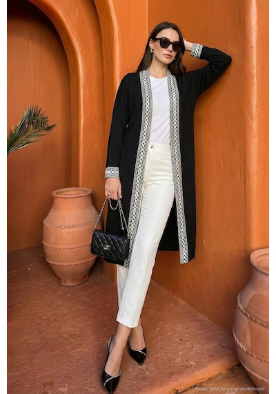 Lela Modest Regular Fit Bağlamalı Nakışlı Tesettür Uzun Kimono Bayan Hırka 5866173 Siyah