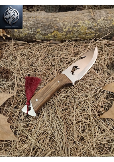Kurtbey Outdoor Domuz Avcı İşlemeli Özel Üretim Ceviz Kabze Kılıflı Kamp Bıçağı 28 Cm Outdoor Tracking Knife Kahverengi Kurtbey Outdoor Domuz Avcı İşlemeli Özel Üretim Ceviz Kabze Kılıflı Kamp Bıçağı 28 Cm Outdoor Tracking Knife Kahverengi