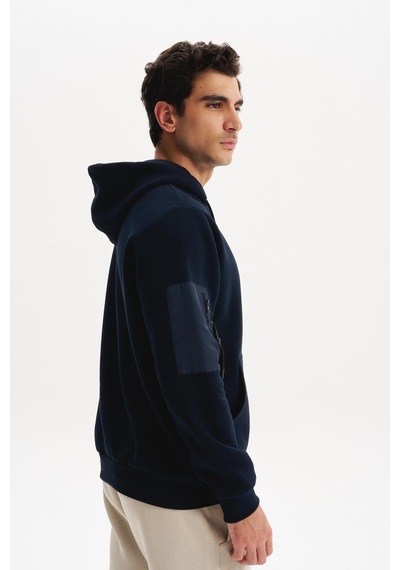 AR-MA Arma Erkek Regular Fit 3 İplik Şardonlu Kanguru Cepli Kapüşonlu Sweatshirt Pamuk Polyester Karışımı K30254629202 Lacivert AR-MA Arma Erkek Regular Fit 3 İplik Şardonlu Kanguru Cepli Kapüşonlu Sweatshirt Pamuk Polyester Karışımı K30254629202 Lacivert