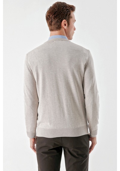 Morven Erkek Bej Basic V Yaka Dynamic Fit Rahat Kesim Triko 25kc017004653 Bej