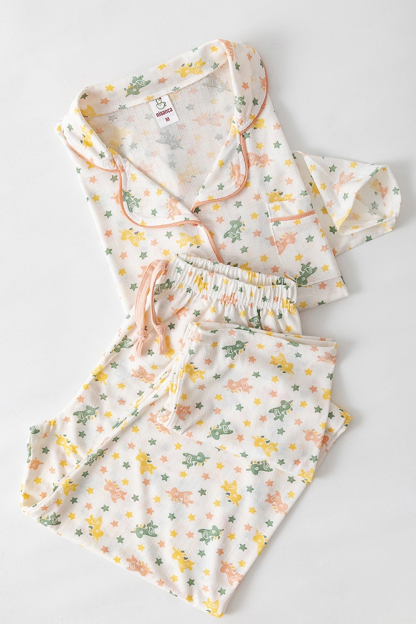 Nisanca Uzun Kol Gömlek Yaka Kadın Büyük Beden Pinterest Pijama Takımı - Mevsimlik Kadın Pijama Karışık Nisanca Uzun Kol Gömlek Yaka Kadın Büyük Beden Pinterest Pijama Takımı - Mevsimlik Kadın Pijama Karışık