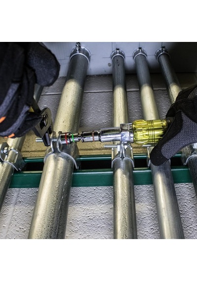 Klein Tools 32801 Tornavida 5 I 1 Arada, Dayanıklı, 32807mag