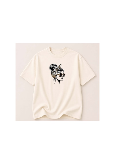 Herkesemoda Kadın Figürlü Baskı Detaylı Kadın Bisiklet Yaka Pamuklu T-shirt Krem