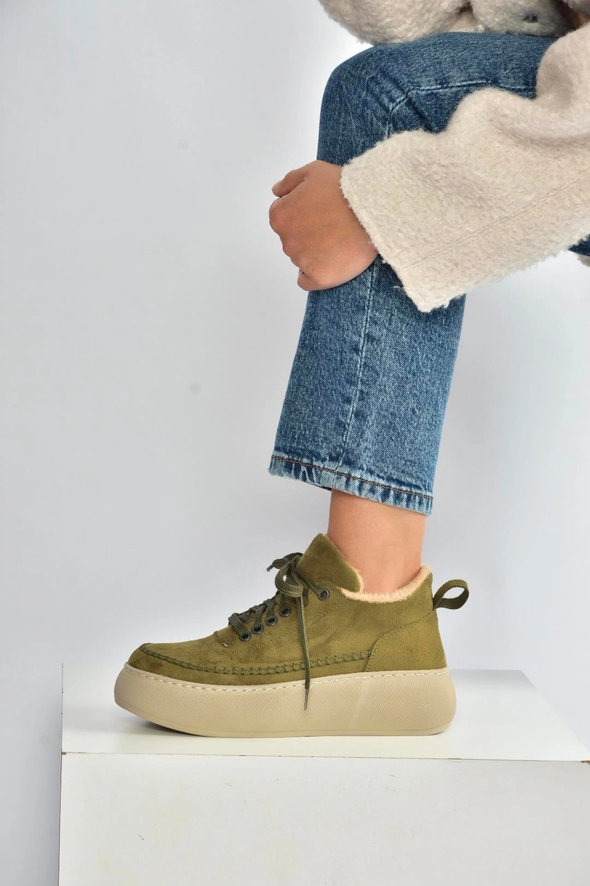 Fox Shoes T811845302 Haki Süet Kalın Tabanlı Kadın Ayakkabı Haki-süet