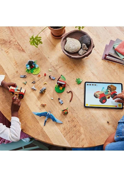 LEGO® Jurassic World Yavru Dinozor Kurtarma Merkezi 76963-4+ Yaratıcı Oyuncak Yapım Seti - 139 Parça