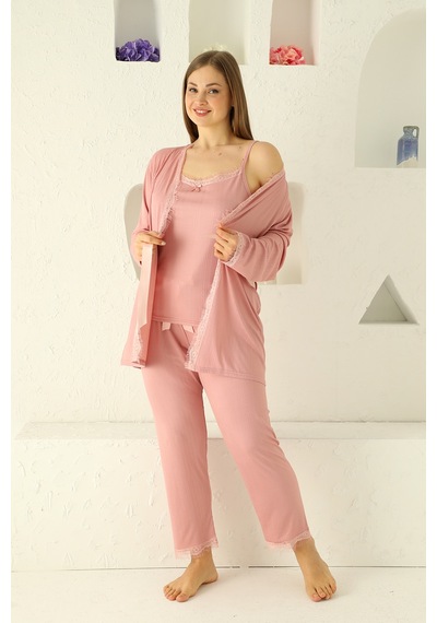 Nisanca Sabahlıklıklı 3 Parça Çeyizlik Kutulu Kadın Pijama Takımı- Dantelli Kutulu Kadın Pijama- Geniş Beden Aralığı Pudra Nisanca Sabahlıklıklı 3 Parça Çeyizlik Kutulu Kadın Pijama Takımı- Dantelli Kutulu Kadın Pijama- Geniş Beden Aralığı Pudra