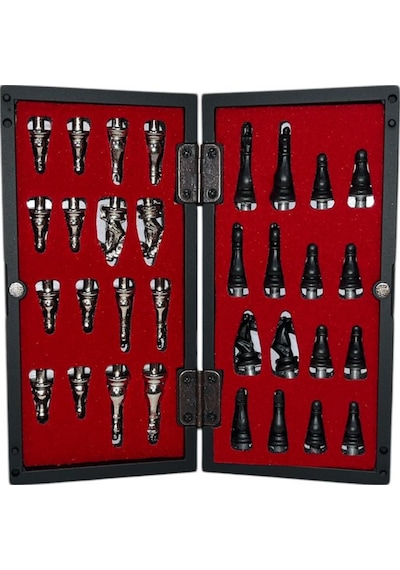 Gifthome Pocket Serisi Küçük Boy Black Ceviz Desenli Kutulu Klasik Satranç Takımı 13,5 X 13,5 Cm.