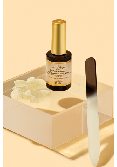 Misbahçe Besleyici Aktif Tırnak ve Kütikül Serumu 15 ML
