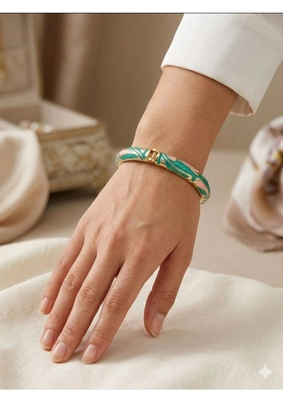 Rosy Mint Mine İşlemeli Kelepçe Bileklik - Kbl0464 Çok Renkli