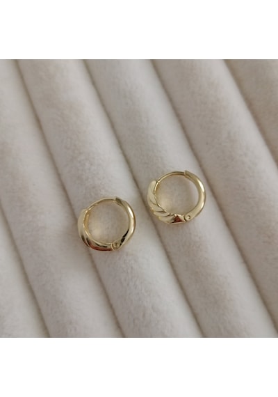 Lente Aksesuar Xuping Kararmaz Çelik Gold Burgu Model Vintage Küpe Altın