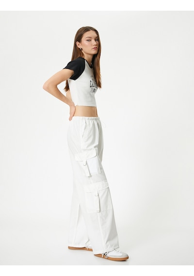 Koton Oversize Paraşüt Pantolon Düşük Bel Geniş Paça Kargo Cepli Pamuklu Beyaz 4sal40029mw Beyaz Koton Oversize Paraşüt Pantolon Düşük Bel Geniş Paça Kargo Cepli Pamuklu Beyaz 4sal40029mw Beyaz