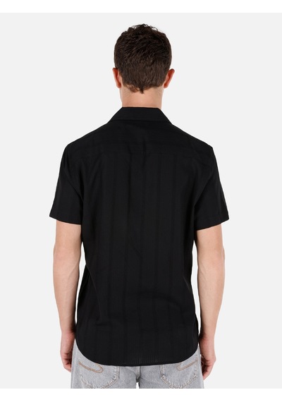 Colin's Colins Regular Fit Shirt Yaka Çizgi Çizgili Siyah Erkek Kısa Kol Gömlek Cl1067069 Q1.v1 Blk Siyah