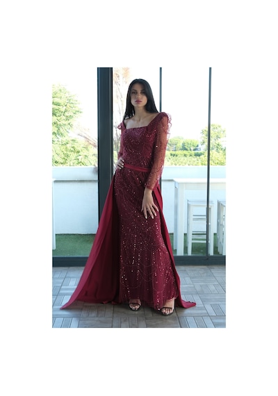Feminist Bordo Boncuk İşlemeli Tül Kol Detaylı Uzun Abiye 9705463.04 Bordo