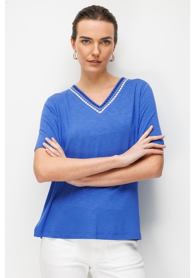 Kadın V Yaka Yakası İki Renkli İşlemeli Taşlı Penye T-shirt Saks Saks