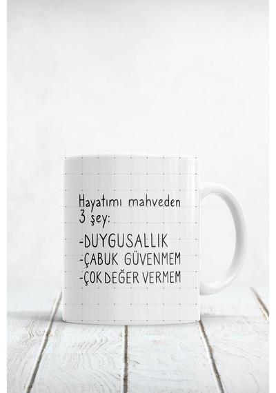 Hayatımı Mahveden 3 Şey Baskılı Kupa Bardak Beyaz