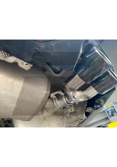 Bmw G30 Ekzoz Ucu Parlak Karbon 4lü Sağ Ve Sol Bmw M Model 90mm
