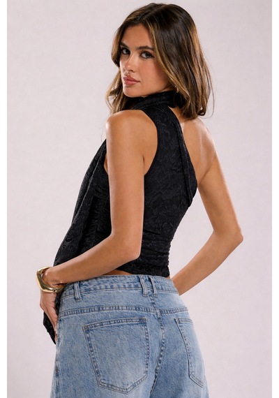 Meren Like Your Style Dantel Detaylı Tek Omuz Şal Detaylı Tek Omuz Crop Bluz Siyah