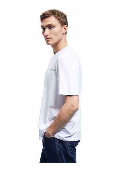 Koton Kısa Kollu Bisiklet Yaka Regular Fit Pamuklu Atatürk Baskılı Tişört Beyaz 5sam10473hk Beyaz Koton Kısa Kollu Bisiklet Yaka Regular Fit Pamuklu Atatürk Baskılı Tişört Beyaz 5sam10473hk Beyaz