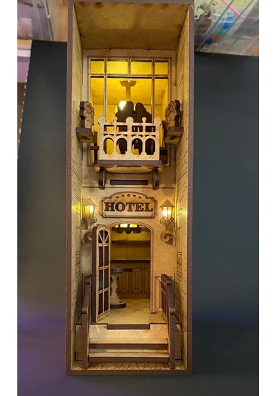 Book Nook Hotel Kitap Tutucu Dıy Kendin Yap