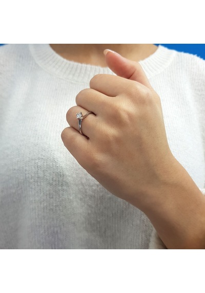 Lova E Renk 0,20 Karat Pırlanta Tektaş Yüzük - IDL Sertifikalı - 1030095