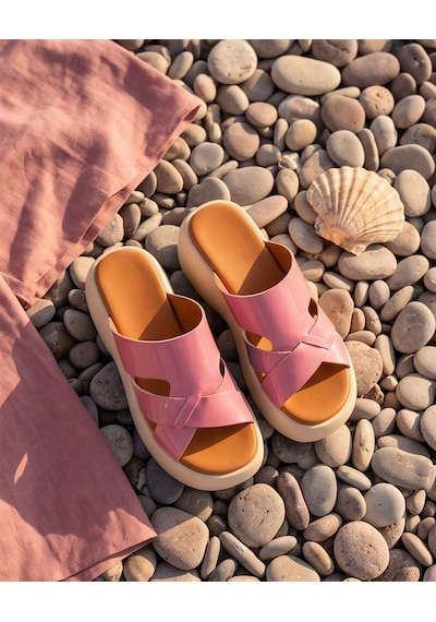 Futsishoes Fresco Pembe Hakiki Deri Kalın Taban Çapraz Bantlı Kadın Terlik
