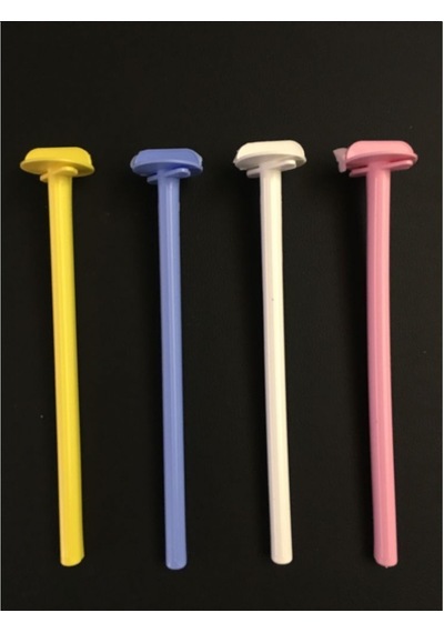 Küçük Plastik Tünek
