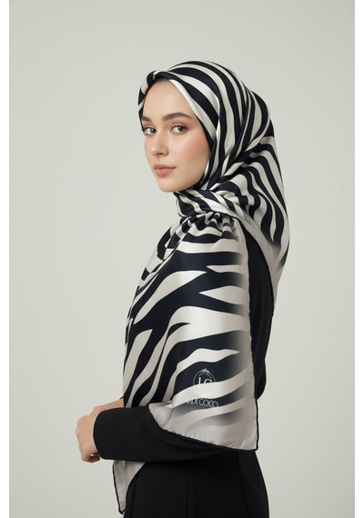 Lady Coco Zebra Desenli Dijital Baskı Rayon Eşarp Krem