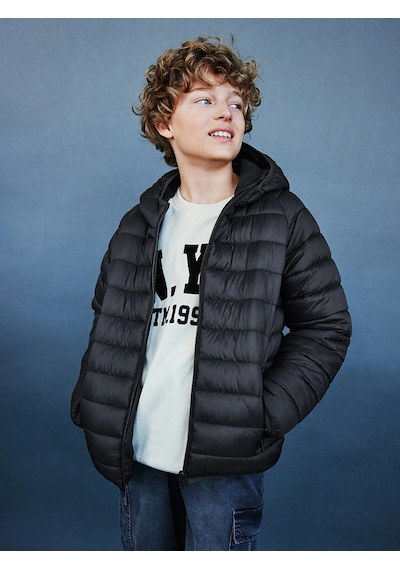 LC Waikiki Lcw Kids Siyah Kapüşonlu Erkek Çocuk Şişme Mont New Black