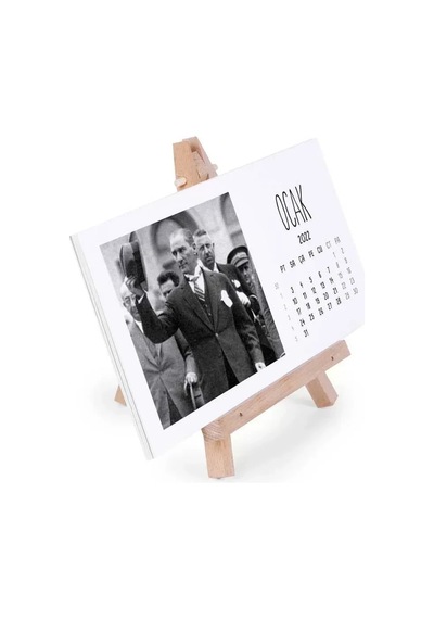 Atatürk Fotoğraflı 2027 Takvim Şövale Masa Takvimi