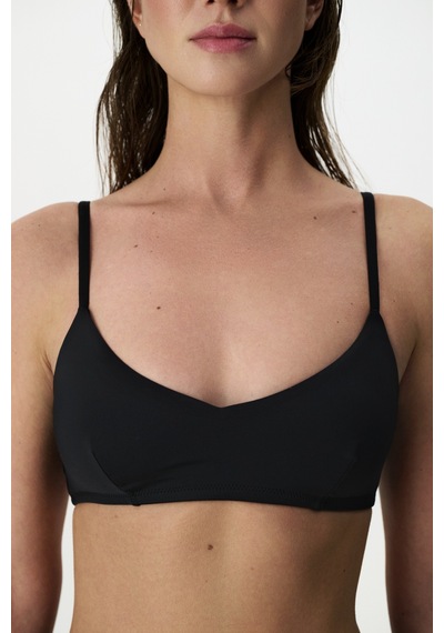Penti Siyah Front V Bikini Üstü