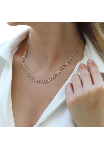 Üçgen Taşlı Gold Kaplama Trend Gümüş Kolye Gümüş