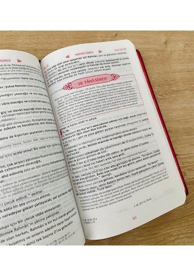 Feyzü'l Furkan Tefsirli Kur'an-ı Kerim Meali (Orta Boy-Metinsi...