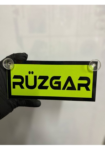 Yeşil Renk Üzeri Siyah Renk Rüzgar Yazılı Vantuzlu Cam Süsü