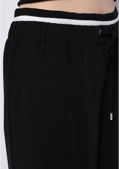 Colin's Colins Regular Fit Yüksel Bel Geniş Paça Kadın Siyah Pantolon Cl1075595 Q1.v1 Blk Siyah Colin's Colins Regular Fit Yüksel Bel Geniş Paça Kadın Siyah Pantolon Cl1075595 Q1.v1 Blk Siyah