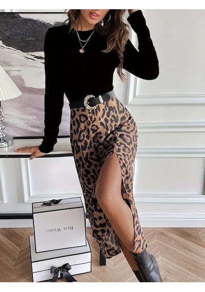 De'charme Kadın Uzun Kollu Bisiklet Yaka Ithal Krep Bluz Alt Desenli Modal Midi Elbise Siyah De'charme Kadın Uzun Kollu Bisiklet Yaka Ithal Krep Bluz Alt Desenli Modal Midi Elbise Siyah