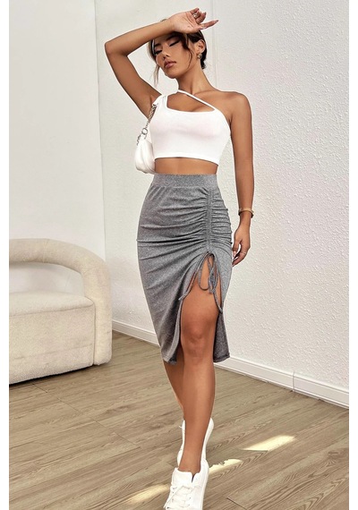 Moda Dua Kadın Beyaz Tek Omuzlu Çapraz Askılı Crop Top Büstiyer