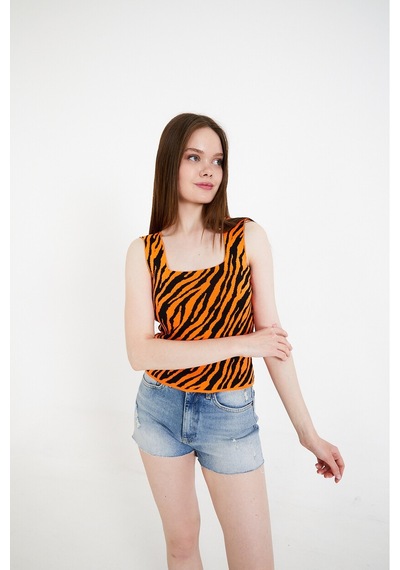 Twenty3 Kadın Jakarlı Zebra Desenli Kalın Askılı Crop Triko Atlet 001