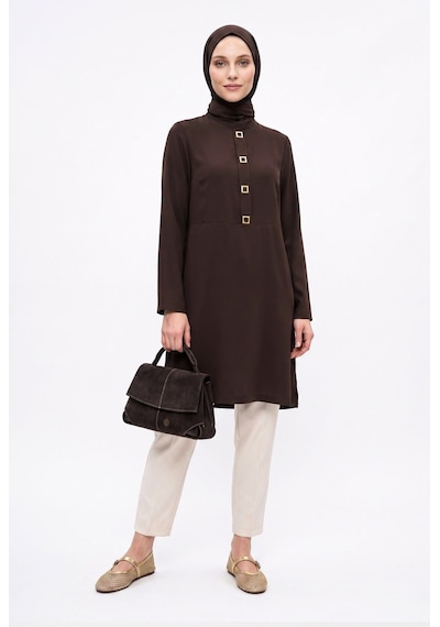 Armine Trend Metal Aksesuar Detaylı Hakim Yaka Tunik Kahverengi 26yt485