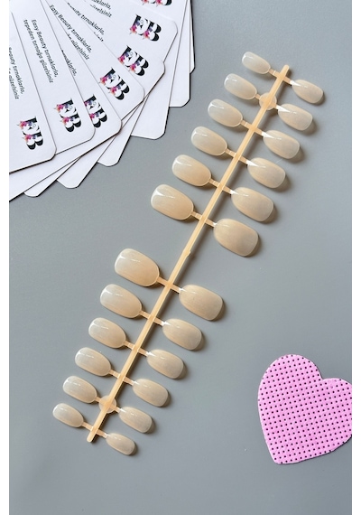 24 Adet Renkli Oval Takma Tırnak Seti 813 813-49-parlak-tırnak