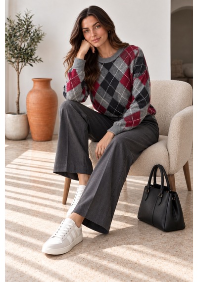 Unika Boutique Kadın Baklava Desenli Bisiklet Yaka Triko Kazak Çok Renkli Unika Boutique Kadın Baklava Desenli Bisiklet Yaka Triko Kazak Çok Renkli