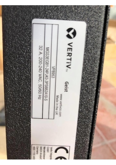 Vertiv Vp8953 Şebeke Dağıtım Ünitesi Vertiv Geist Rpdu Switched 0u İnput