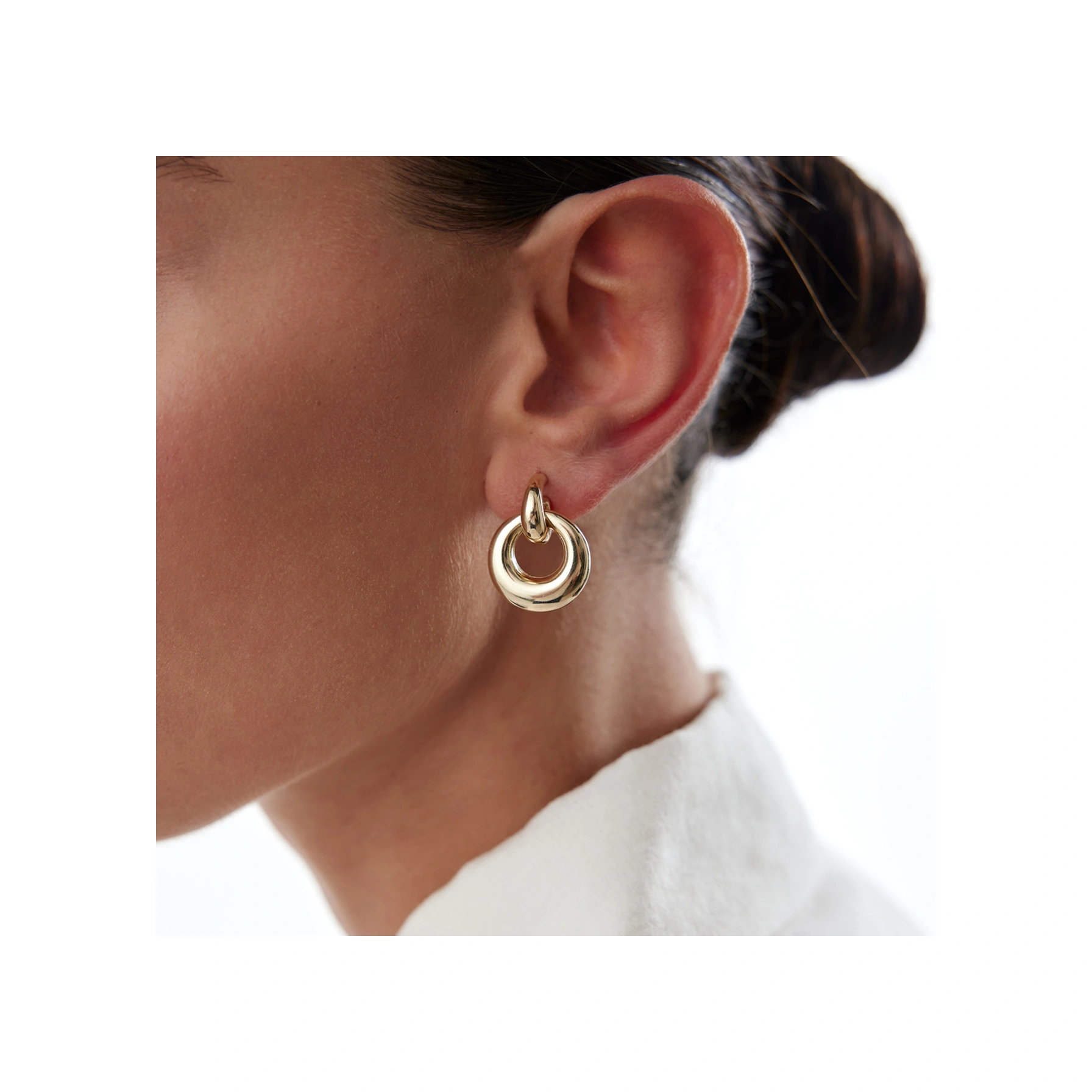Hoop Bold Vidalı Küpe
