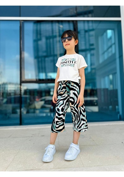 Miniğimin Cicileri Positive Baskılı Viskon Zebra Desen Kız Çocuk Takım - Yeşil-beyaz Yeşil Miniğimin Cicileri Positive Baskılı Viskon Zebra Desen Kız Çocuk Takım - Yeşil-beyaz Yeşil