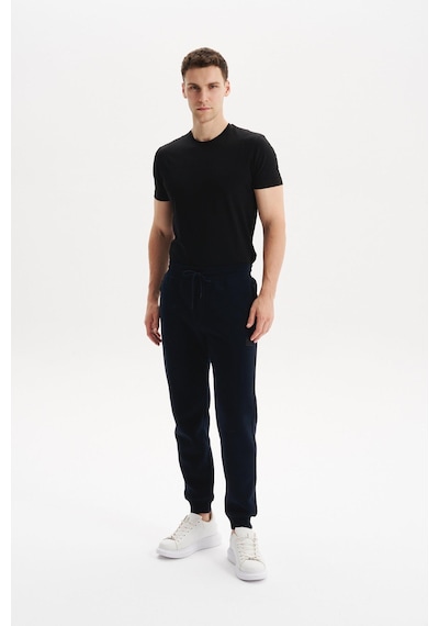AR-MA Arma Erkek Regular Fit Gizli Fermuarlı Cepli Dar Paça Lastikli Eşofman Altı Pamuk Polyester, 3 İplik Şardonlu K30174681702 Lacivert AR-MA Arma Erkek Regular Fit Gizli Fermuarlı Cepli Dar Paça Lastikli Eşofman Altı Pamuk Polyester, 3 İplik Şardonlu K30174681702 Lacivert