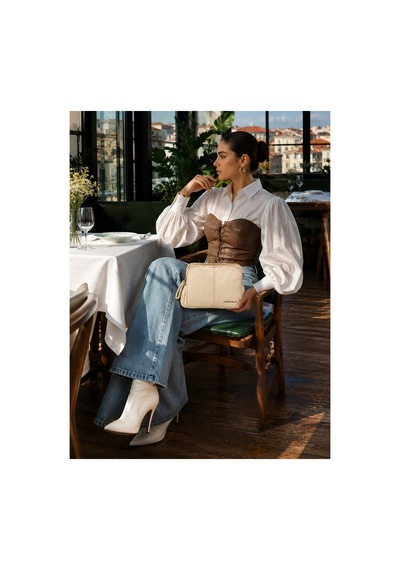 Just Polo Kadın Çift Askılı Çanta 18x20 Cm Fermuarlı Günlük Omuz Ve El Çantası Krem