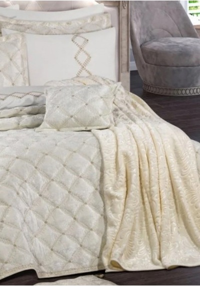 Goldroom Asalet 12 Parça Secaddeli Çeyiz Seti. Krem