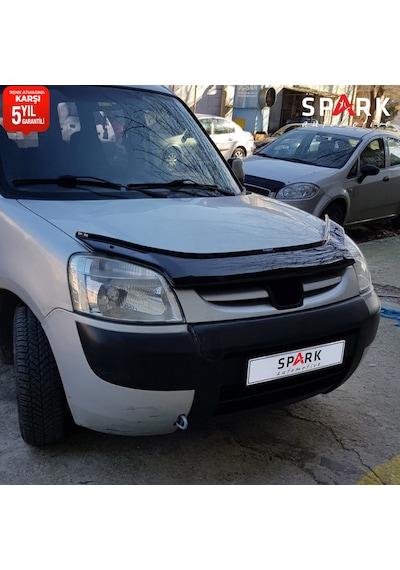 Peugeot Partner Tepee 2004-2008 Yıl Aralığı Uyumlu Ön Kaput Rüzgarlık 4mm
