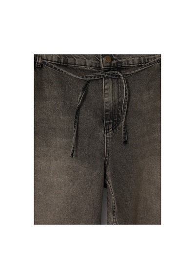 LC Waikiki Alıta Cıty Farkıyla Lcw Petite Siyah Denim Düz Wideleg Yüksek Geniş Paça Kadın Jean Pantolon Siyah - 939981886 Siyah LC Waikiki Alıta Cıty Farkıyla Lcw Petite Siyah Denim Düz Wideleg Yüksek Geniş Paça Kadın Jean Pantolon Siyah - 939981886 Siyah