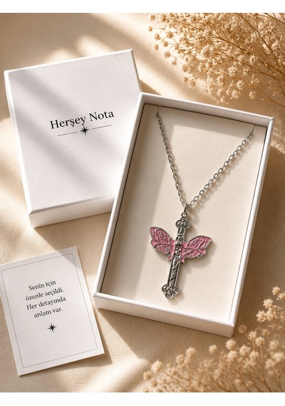 Pembe Kelebek Detaylı Gotik Haç Kolye Unisex Zincir Kolye Çok renkli